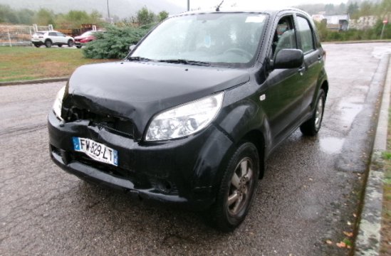 DAIHATSU TERIOS 1.5 I 4X4 5P