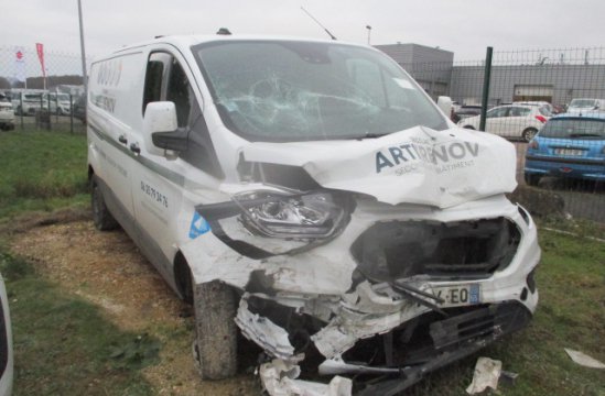 FORD TRANSIT CUSTOM 2.0 TDCI BA 4P