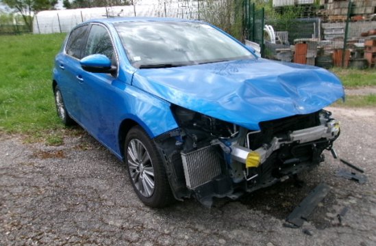 PEUGEOT 308 1.5 HDI 5P