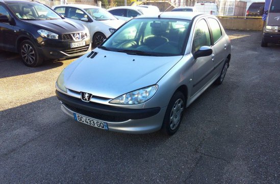 PEUGEOT 206 1.4 I 5P