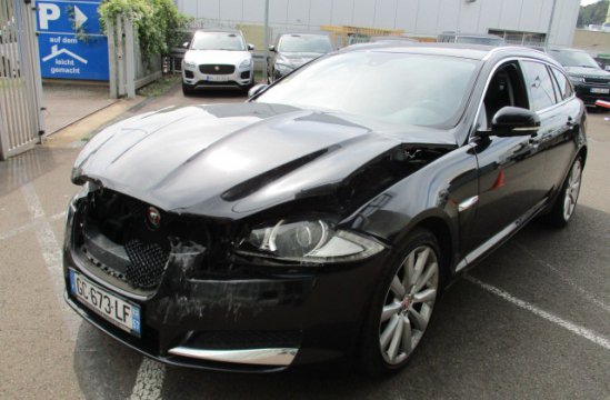 JAGUAR XF SPORTBRAKE 3.0 D 5P