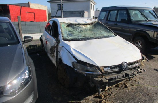 VOLKSWAGEN GOLF 2.0 TDI BA 5P