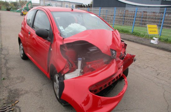 PEUGEOT 107 1.0 I 3P