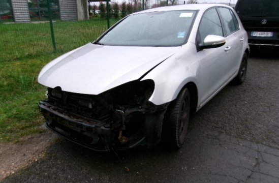VOLKSWAGEN GOLF 1.4 TSI 5P