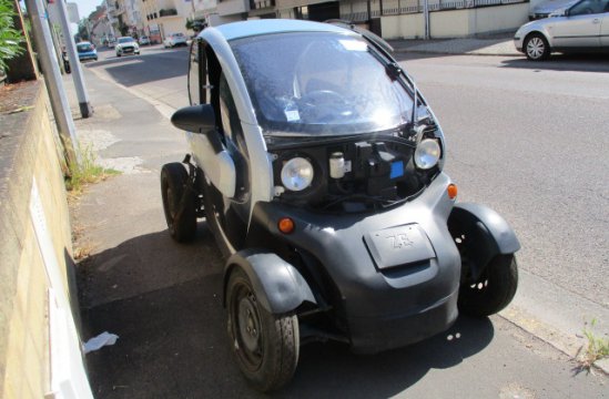 RENAULT TWIZY ELEC [45] 5 (4KW)