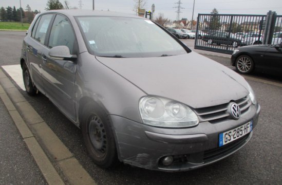 VOLKSWAGEN GOLF 2.0 TDI 5P