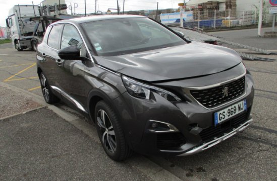 PEUGEOT 3008 1.5 HDI BA 5P