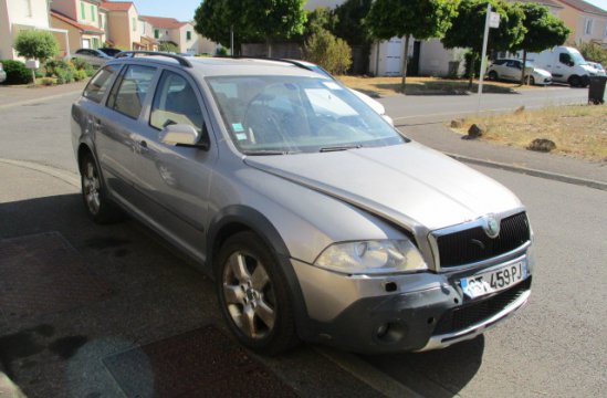 SKODA OCTAVIA SCOUT 2.0 TDI 4X4 5P