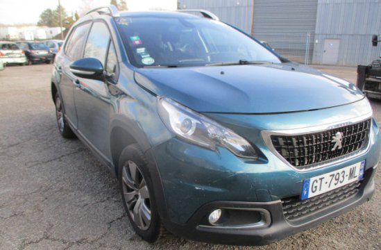 PEUGEOT 2008 1.2 I 5P