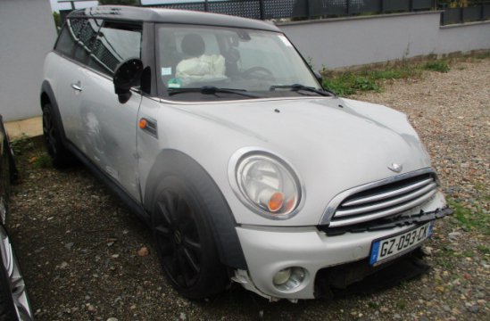 MINI CLUBMAN 1.6 D 4P