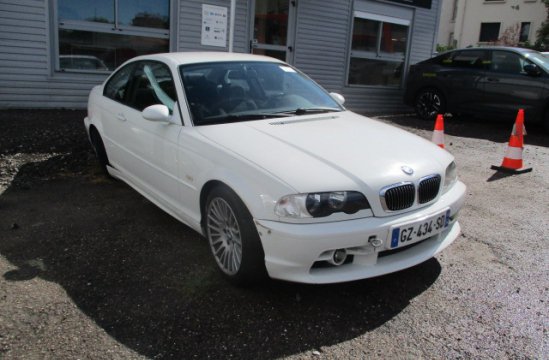BMW 318 COUPE 1.9 I 2P