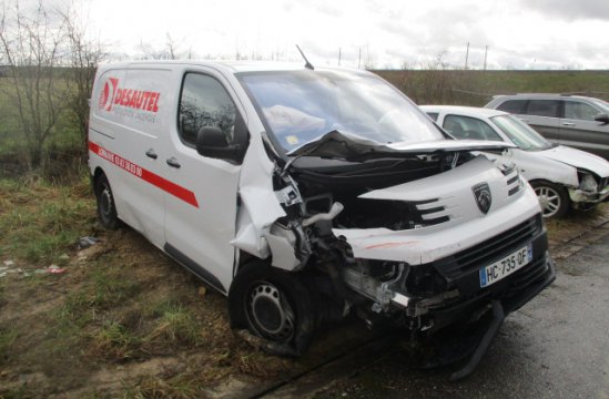 PEUGEOT EXPERT 1.5 HDI 4P