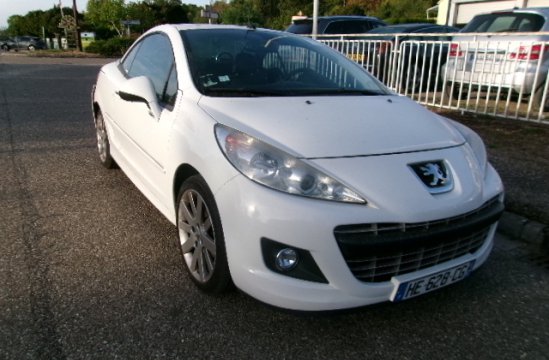 PEUGEOT 207 CC 1.6 I 2P