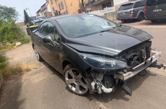 PEUGEOT 308 CC 2.0 HDI 2P