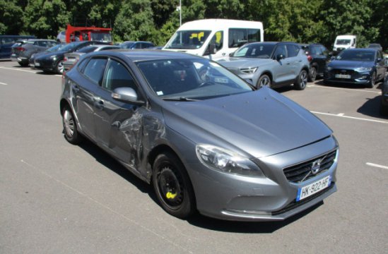 VOLVO V40 1.6 D2 5P